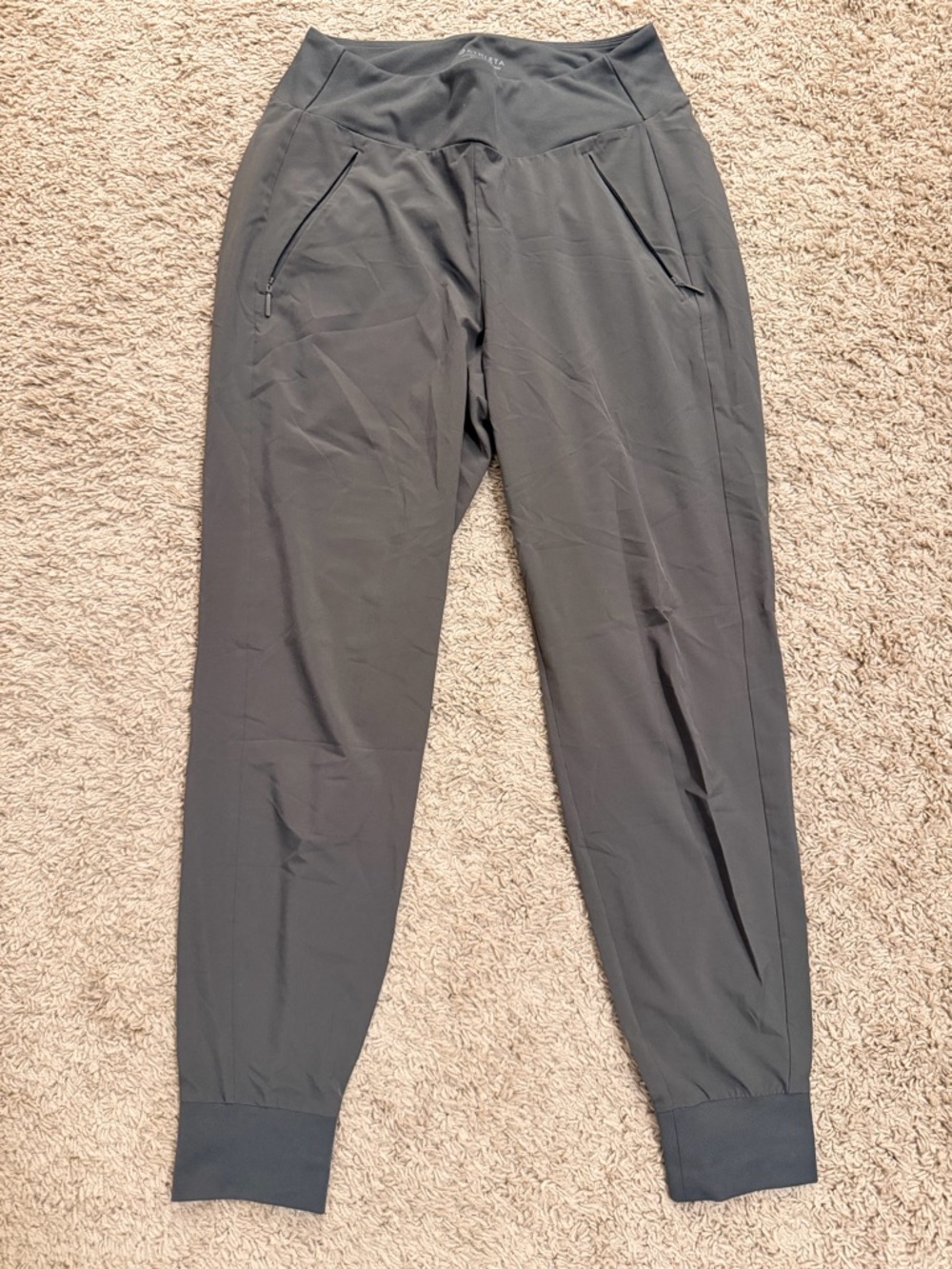 Athleta Men's Olive Jogger Pants